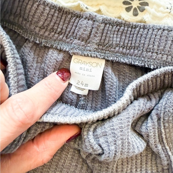 Grayson Collective Floral Knit Top and Shorts Set for Kids - Picture 3 of 4